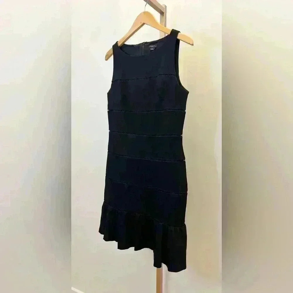 Ann Taylor Eyelet Sleeveless Dress Size 6